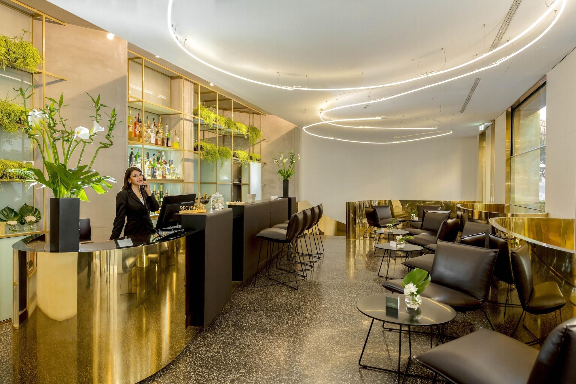 Hotel Royal Bissolati Рим Екстериор снимка
