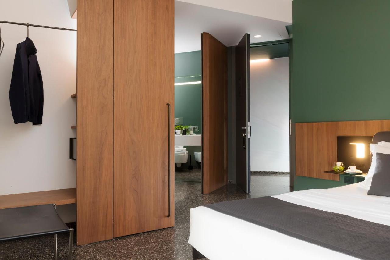 Hotel Royal Bissolati Рим Екстериор снимка