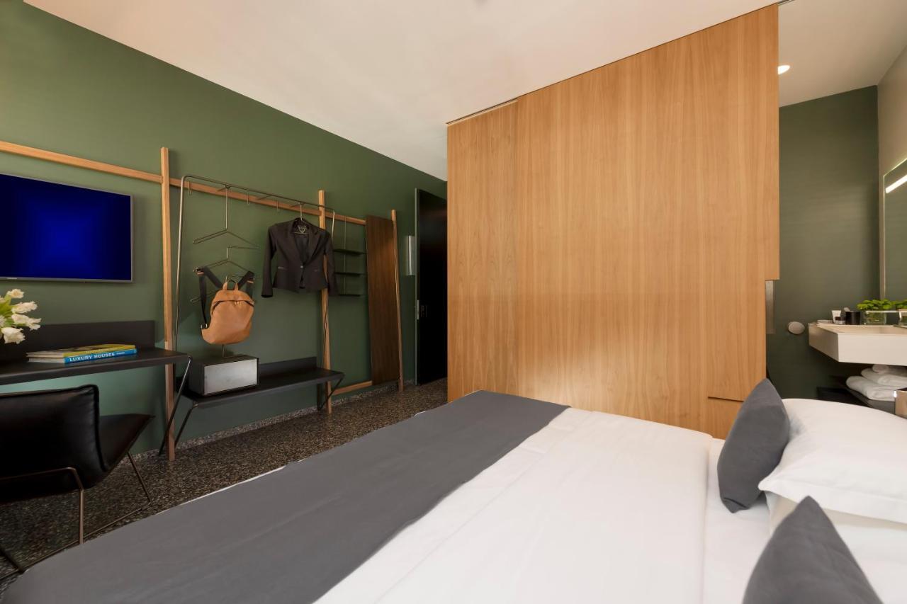 Hotel Royal Bissolati Рим Екстериор снимка